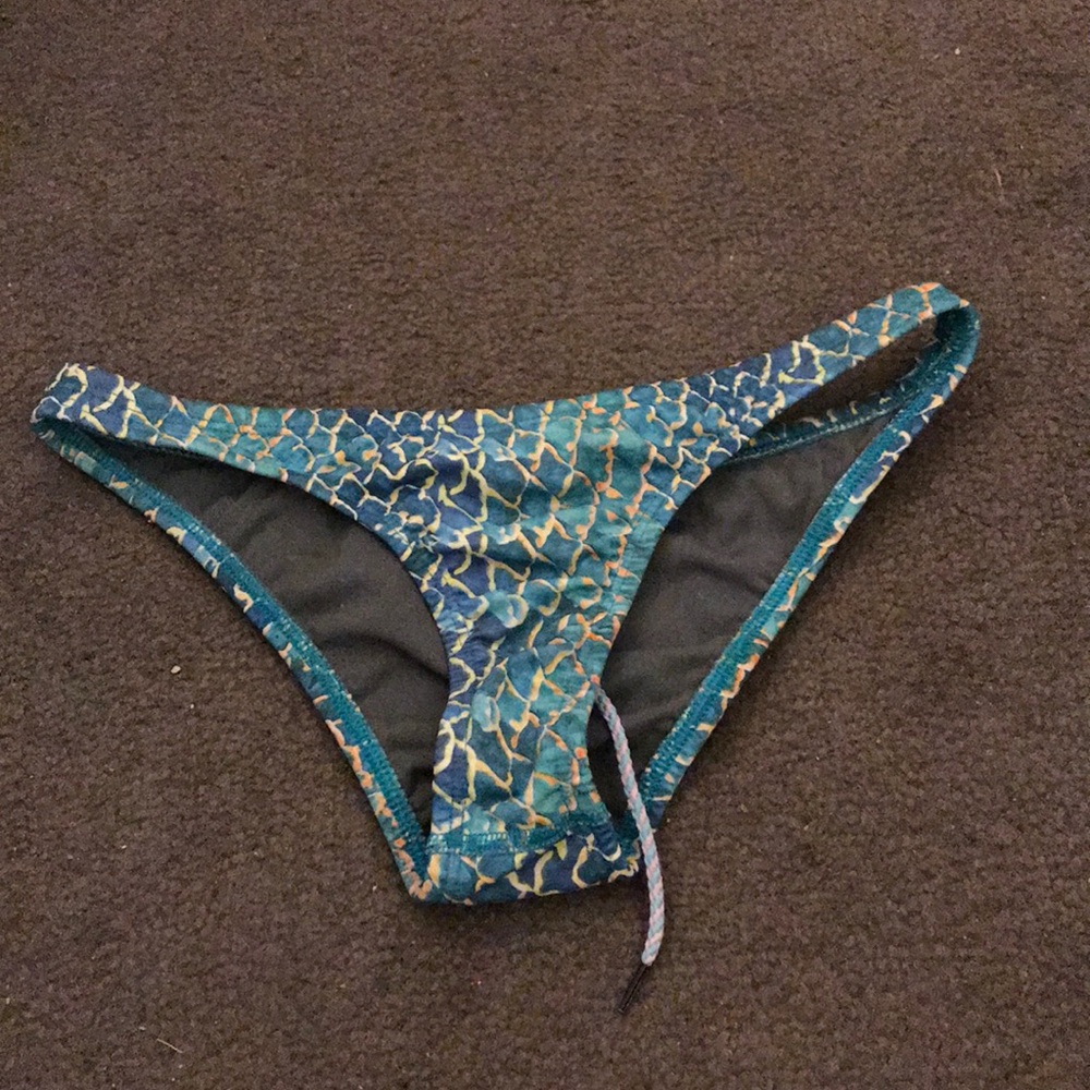 Jolyn Patterned bottoms